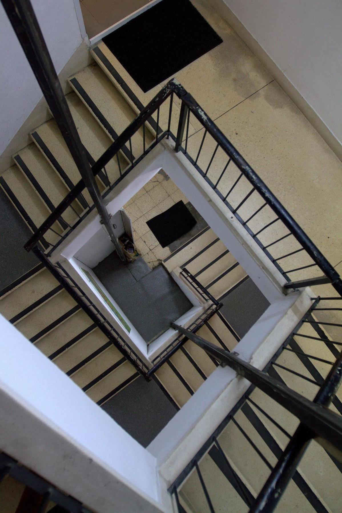 Florentine Backpackers Hostel - Ages 18-55 Tel Aviv Eksteriør billede