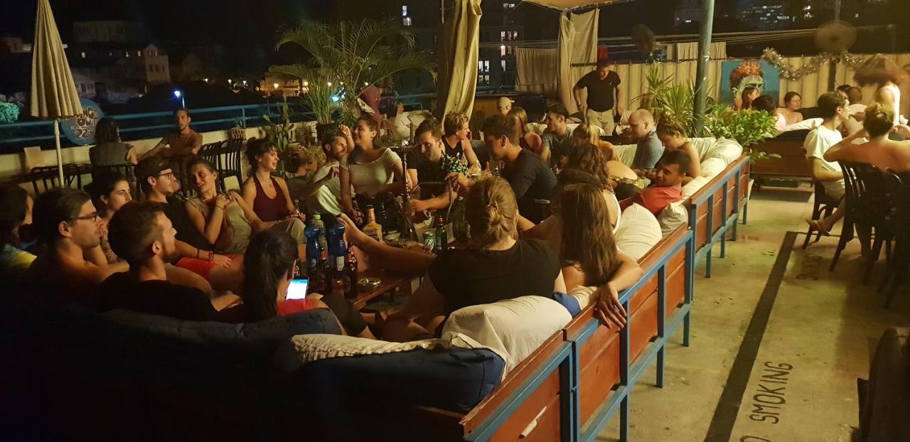 Florentine Backpackers Hostel - Ages 18-55 Tel Aviv Eksteriør billede