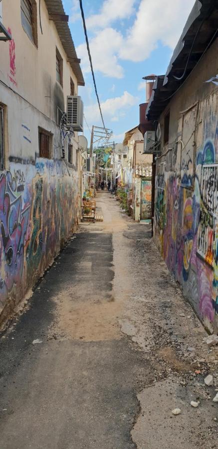 Florentine Backpackers Hostel - Ages 18-55 Tel Aviv Eksteriør billede